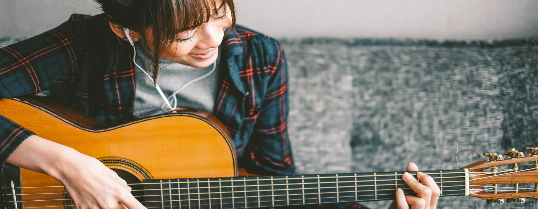 Meet our guitar teachers Presto Instruments